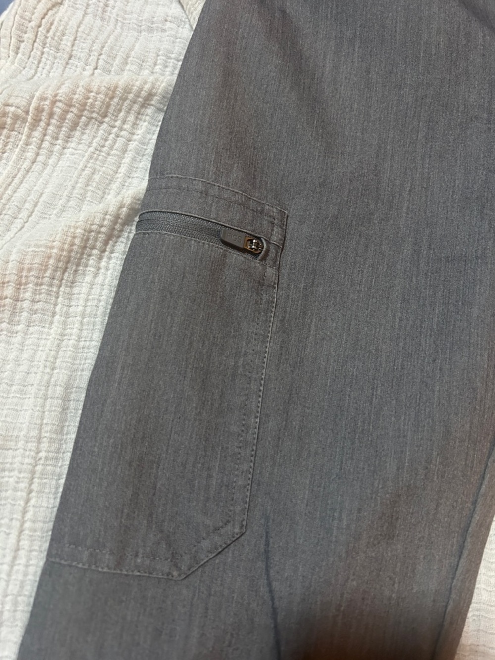 Figs Gray Yola Pants with Teal Drawstring XXS Petite Healthcare/ Vet Medicine - Picture 8 of 11